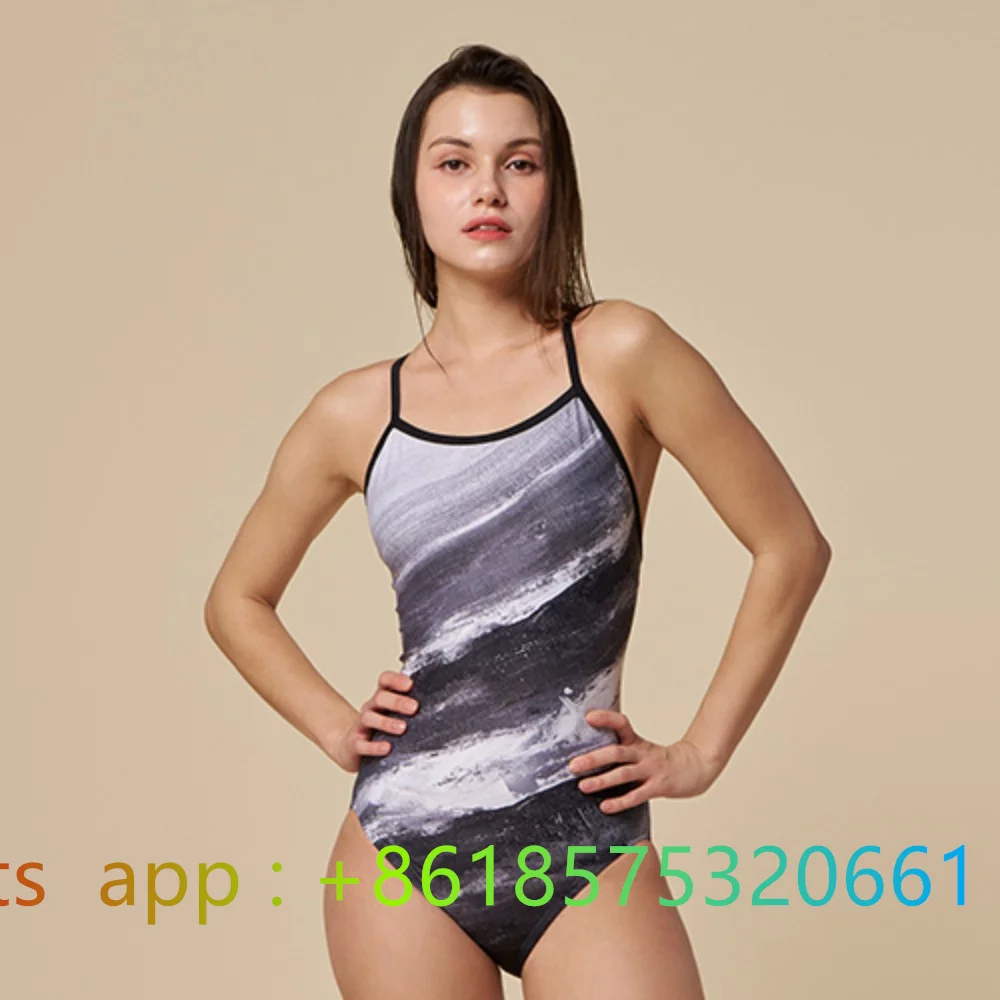 Sexy One-Piece Swimsuit Women' - đánh giá và giá Aquatic Sports Wear